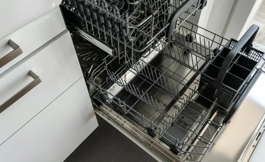 Jak czyścić zmywarkę Electrolux - filtry, ramiona i Machine Care